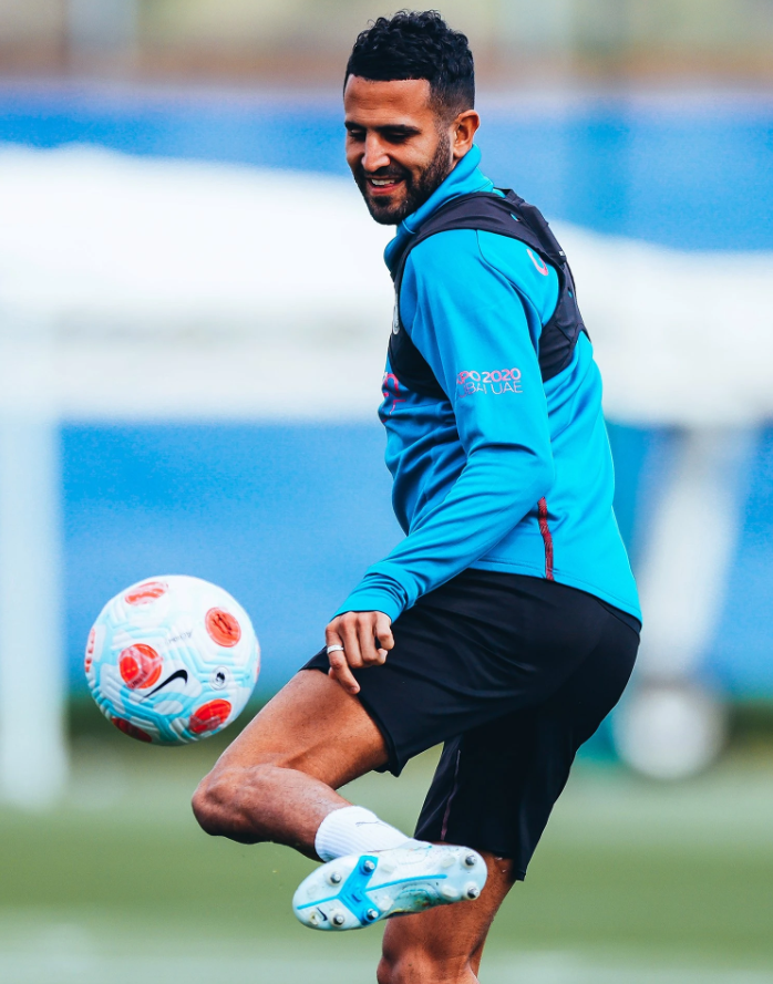 爱游戏体育转会期足总杯焦点战；克里夫兰骑士篮板制胜；信心回归；训练强度明显提升的简单介绍